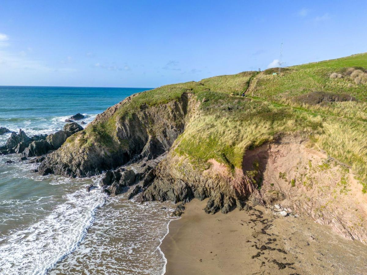 1 Beachdown Bigbury 外观 照片